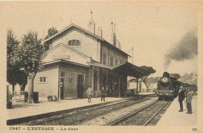 / CPA FRANCE 13 "L'Estaque, la gare"
