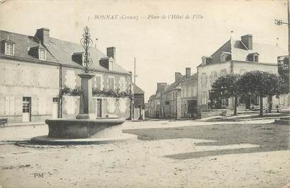 / CPA FRANCE 23 "Bonnat, place de l'hôtel de ville"