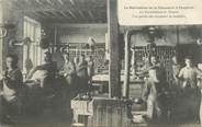 35 Ille Et Vilaine CPA FRANCE 35 "Fougères,  la Fabrication des chaussures"