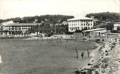 / CPSM FRANCE 83 "Sanary, plage de la Reppe et la Micheline"