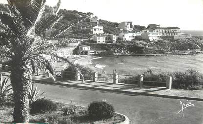 / CPSM FRANCE 83 " Sanary sur Mer, port Issol "