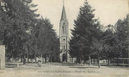 / CPA FRANCE 24 "La Coquille, place de l'église"