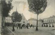 24 Dordogne / CPA FRANCE 24 "Eymet, place du marché et les couverts"