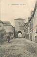 24 Dordogne / CPA FRANCE 24 "Monpazier, porte Nord"