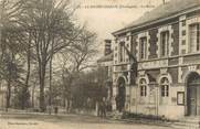 24 Dordogne / CPA FRANCE 24 "La Roche Chalais, la mairie "