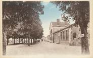 24 Dordogne / CPA FRANCE 24 "Saint Astier, école de garçons et place des Marronniers"