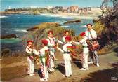 64 PyrÉnÉe Atlantique / CPSM FRANCE 64 "Biarritz" / GROUPE FOLKLORIQUE / ENFANTS