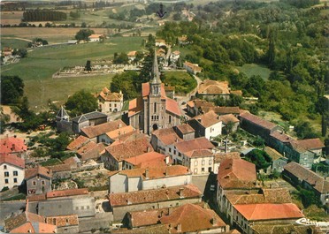 / CPSM FRANCE 64 "Bidache, vue générale aérienne"