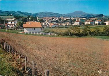 / CPSM FRANCE 64 "Espelette, vue générale depuis la route de Bayonne"