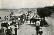 64 PyrÉnÉe Atlantique / CPSM FRANCE 64 "Hendaye plage, la plage et les deux jumeaux "