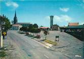 64 PyrÉnÉe Atlantique / CPSM FRANCE 64 "Garlin, place du Marcadieu"