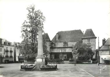 / CPSM FRANCE 64 "Mauléon, le château d'Andurain et la place"