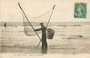 14 Calvado CPA FRANCE 14 "Trouville sur Mer, la pêche à la crevette"