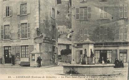 / CPA FRANCE 38 "Sassenage, la place Saint Pierre et l'entrée des grottes"