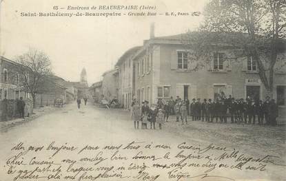 / CPA FRANCE 38 "Saint Barthélémy de Beaurepaire, grande rue"