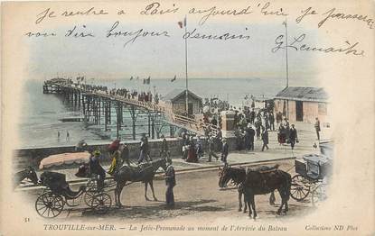 CPA FRANCE 14 "Trouville sur Mer, la Jetée promenade au moment de l'arrivée du Bateau"