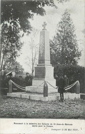 / CPA FRANCE 38 "Saint Jean de Moirans, monument aux morts"