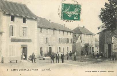 / CPA FRANCE 38 "Saint Baudille, la place "