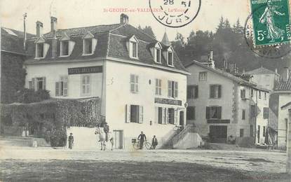 / CPA FRANCE 38 "Saint Geoire en Valdaine, le bourg"