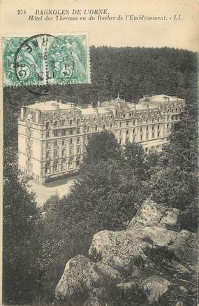 CPA FRANCE 61 "Bagnoles de l'Orne, Hotel des Thermes vu du Rocher de l'Etablissement"