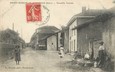 / CPA FRANCE 38 "Saint Simeon de Bressieux, nouvelle avenue"