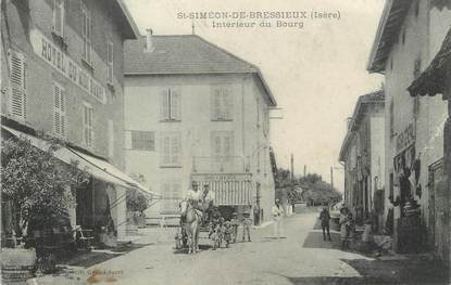 / CPA FRANCE 38 "Saint Simeon de Bressieux, intérieur du bourg"