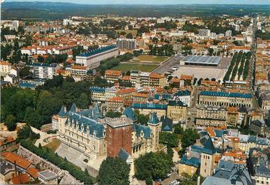 / CPSM FRANCE 64 "Pau, vue aérienne"