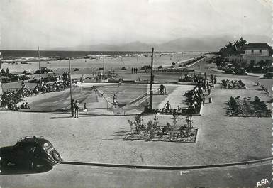 / CPSM FRANCE 66 "Canet Plage, place des fêtes"