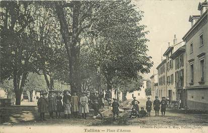 / CPA FRANCE 38 "Tullins, place d'Armes"