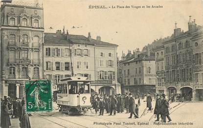 CPA FRANCE 88 "Epinal, la Place des Vosges et les Arcades"