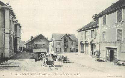 / CPA FRANCE 38 "Saint Martin d'Uriage, la place et la mairie"
