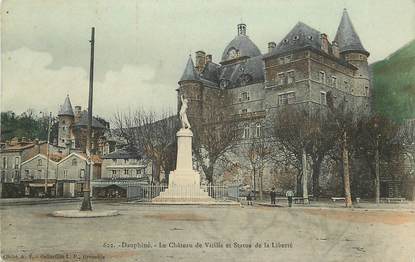 CPA FRANCE 38 "Chateau de Vizille et statue de la Liberté"