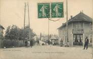 38 Isere / CPA FRANCE 38 "Veyrins, route des Avenières "