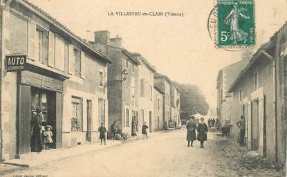 CPA FRANCE 86 "La Villedieu du Clain, Epicerie"