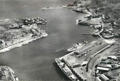 / CPSM FRANCE 66 "Port Vendres, vue aérienne sur le port"