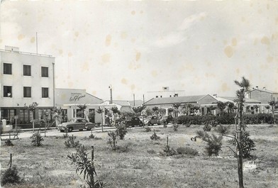 / CPSM FRANCE 66 "Saint Cyprien, les Glycines, hôtel restaurant'