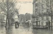 75 Pari CPA FRANCE 75016 "Paris, Inondations 1910, Rue Gros"
