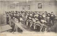 38 Isere / CPA FRANCE 38 "Vienne, école supérieure de filles, salle de première année"