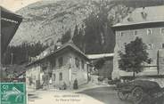 74 Haute Savoie / CPA FRANCE 74 "Abondance, la place et l'abbaye"