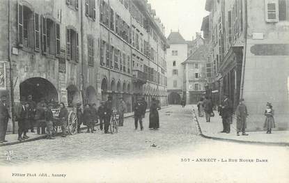 / CPA FRANCE 74 "Annecy, la rue Notre Dame"