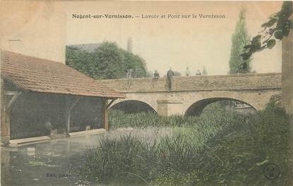 CPA FRANCE 45 "Nogent sur Vernisson, lavoir et pont sur le Vernisson"
