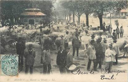 / CPA FRANCE 74 "Annecy, marché au bétail"