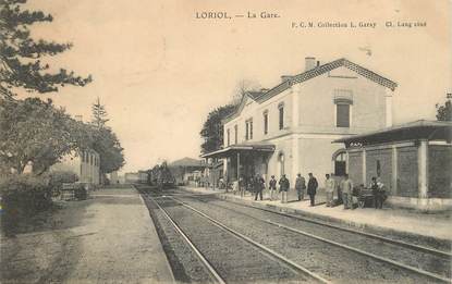 CPA  FRANCE 26  "Loriol, la gare" / TRAIN
