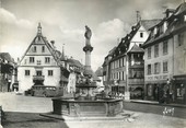 67 Ba Rhin / CPSM FRANCE 67 "Obernai, place du marché et fontaine Sainte Odile"