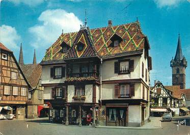 / CPSM FRANCE 67 "Obernai, place de l'étoile, une maison pittoresque"