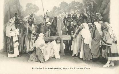 LOT 30 CPA FRANCE 85 "La Verrie" / RELIGION / PASSION DU CHRIST / THEATRE