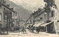 / CPA FRANCE 74 "Chamonix, rue Nationale et le Mont Blanc"