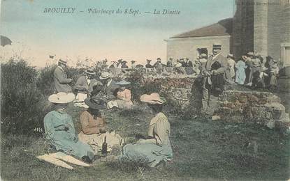 CPA FRANCE 69 "Brouilly, Pèlerinage du 8 septembre, la Dinette"