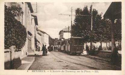 CPA FRANCE 69 "Meyzieux, l'arrivée du Tramway sur la Place"