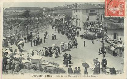 CPA FRANCE 69 "Dardilly le Bas, fête du 20 mai 1909, Défilé des Ecoles"